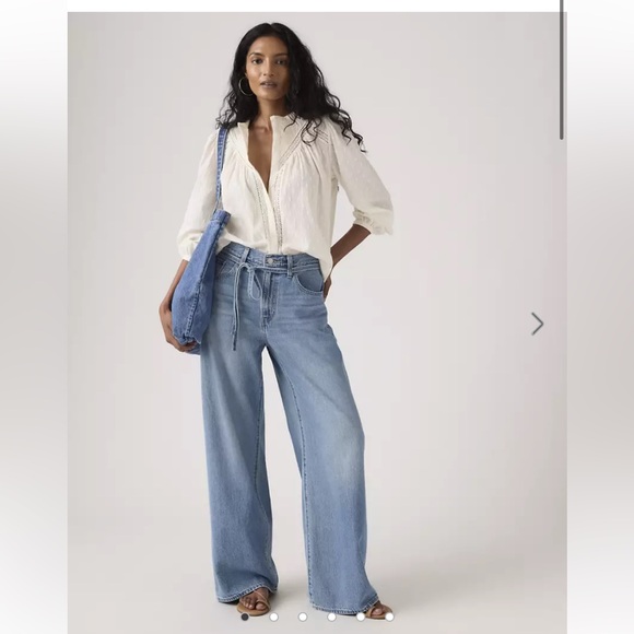 Levi's Denim - LEVI’S XL STRAIGHT Classic Blue Wide-Leg Women Premium Jeans. Size W28  L31